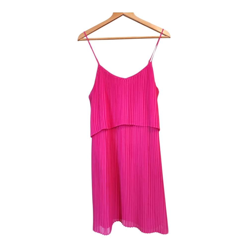 NWOT BCBGeneration Vibrant Pink Pleated Dress/Top